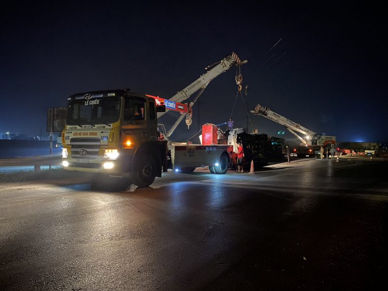 Cứu hộ xe ô tô ban đêm Ninh Bình