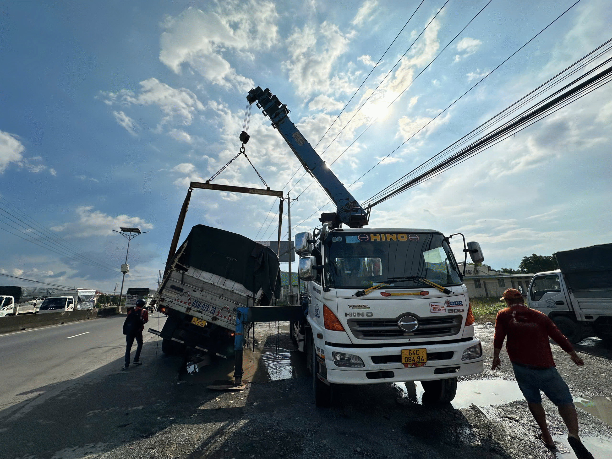 Những tình huống cần gọi cứu hộ giao thông